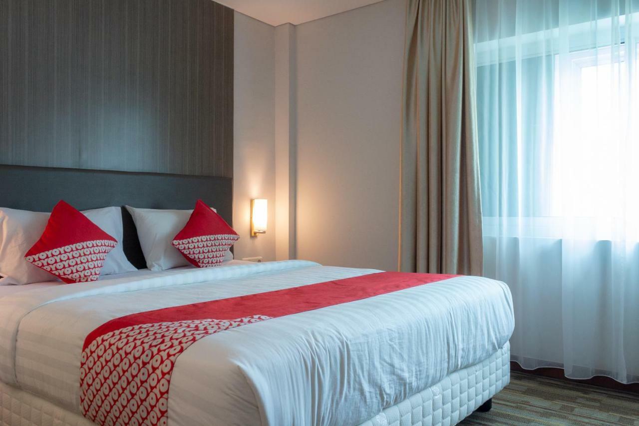Collection O 7 Hotel Melawai Джакарта Экстерьер фото